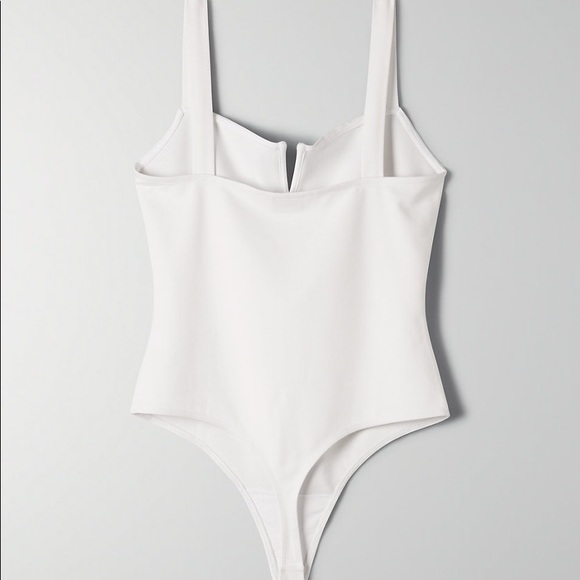 Aritzia Notch Bodysuit *New* - Picture 2 of 4